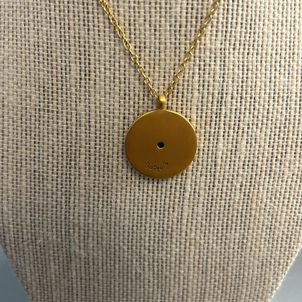Satya necklace - Picture 3 of 6